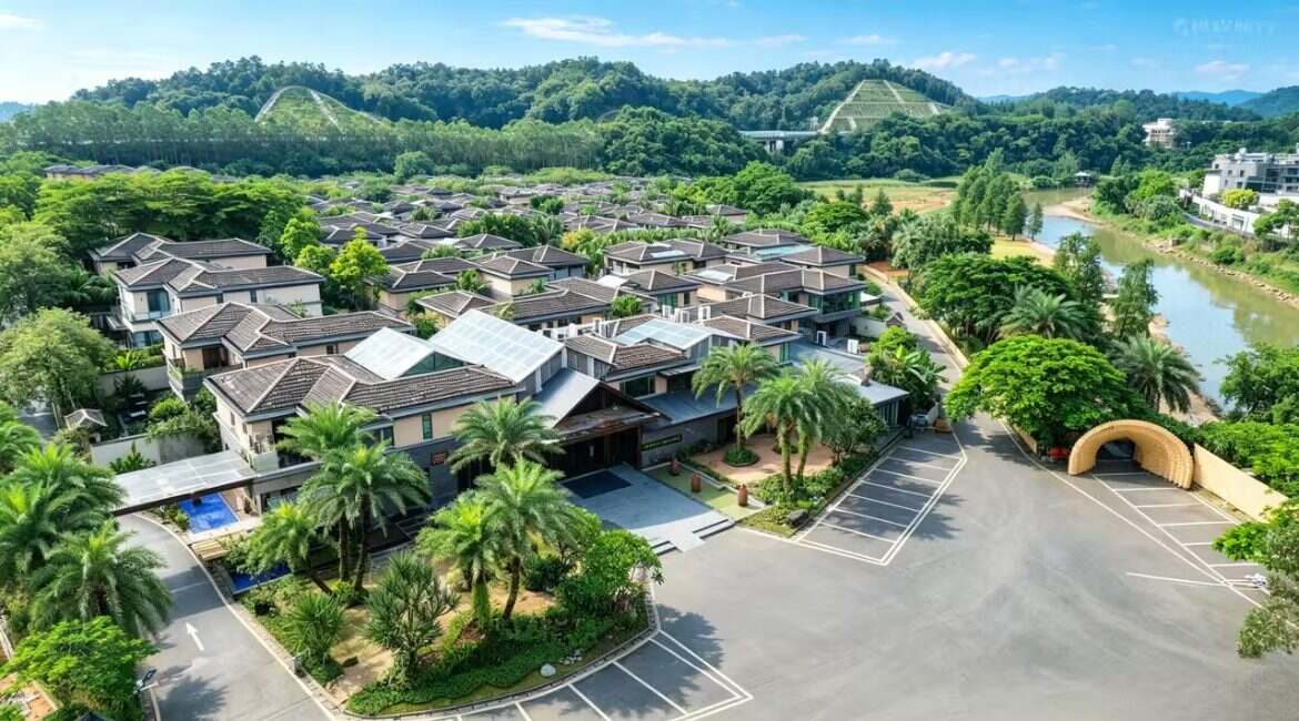 广州往返佛冈香草里疗愈庄园半自助游2天